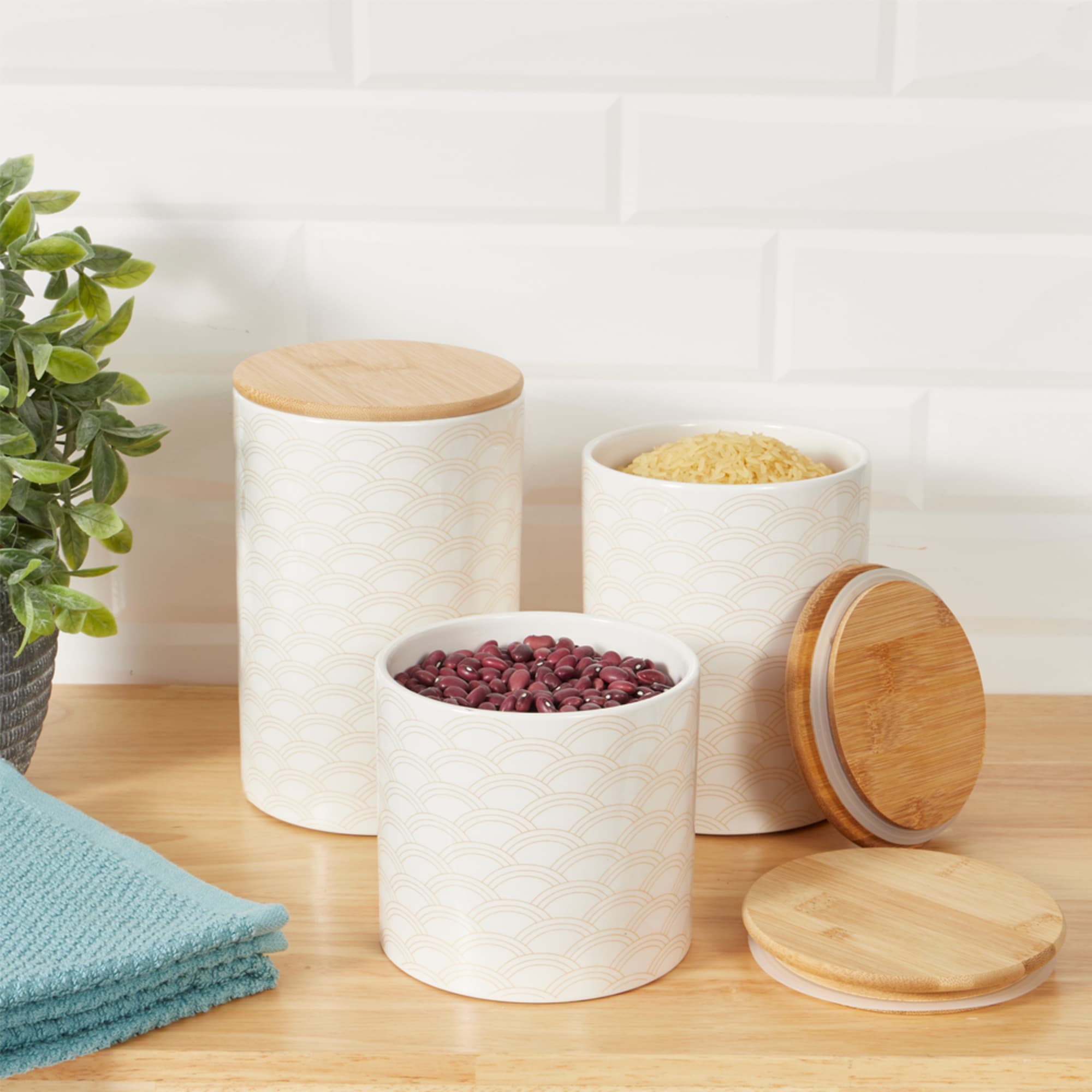 Home Basics Scallop 3 Piece Ceramic Canister Set With Bamboo Tops, White
 $20.00 EACH, CASE PACK OF 3