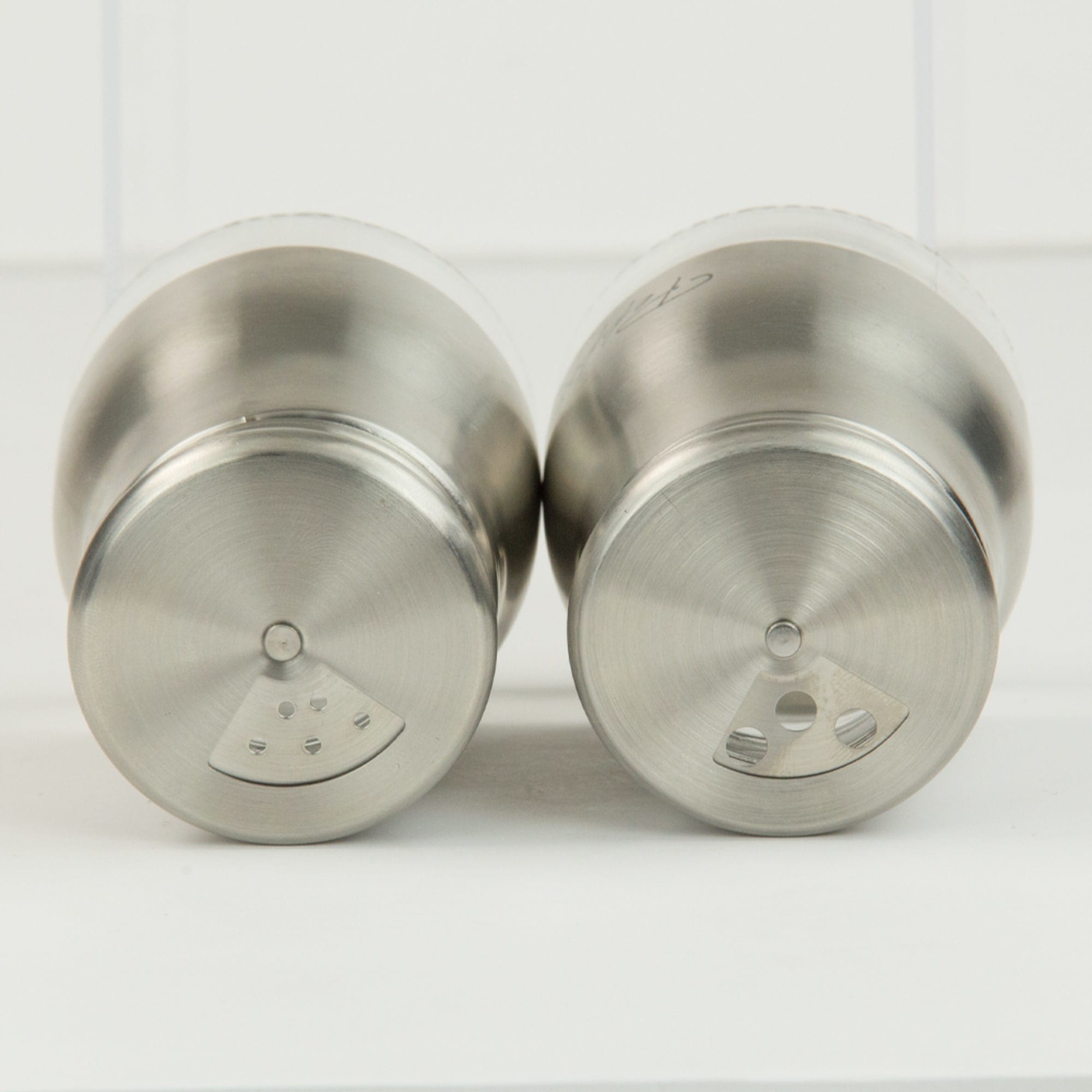 Home Basics 5 oz. Salt and Pepper Set with See-Through Glass Base, Silver $4.00 EACH, CASE PACK OF 12