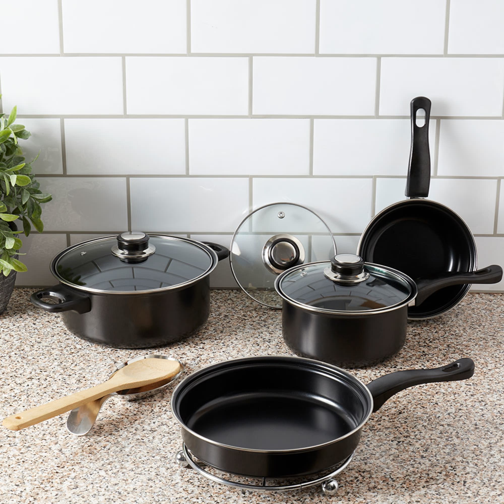 Home Basics Non-Stick 7 Piece Carbon Steel Cookware Set with Bakelite Handles $20 EACH, CASE PACK OF 6